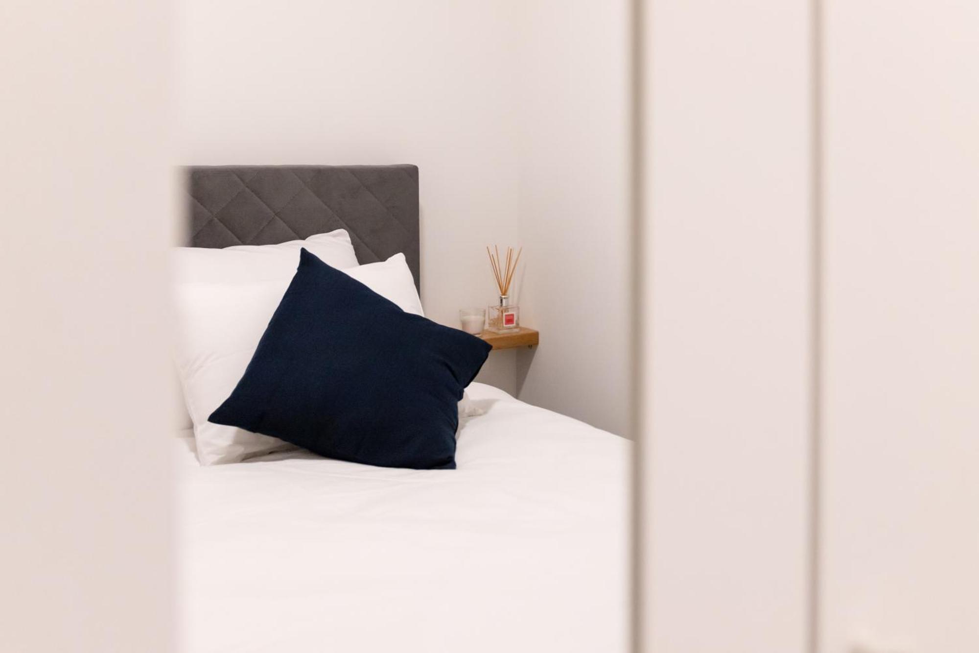 Oliver Street Apartment Віпава Екстер'єр фото