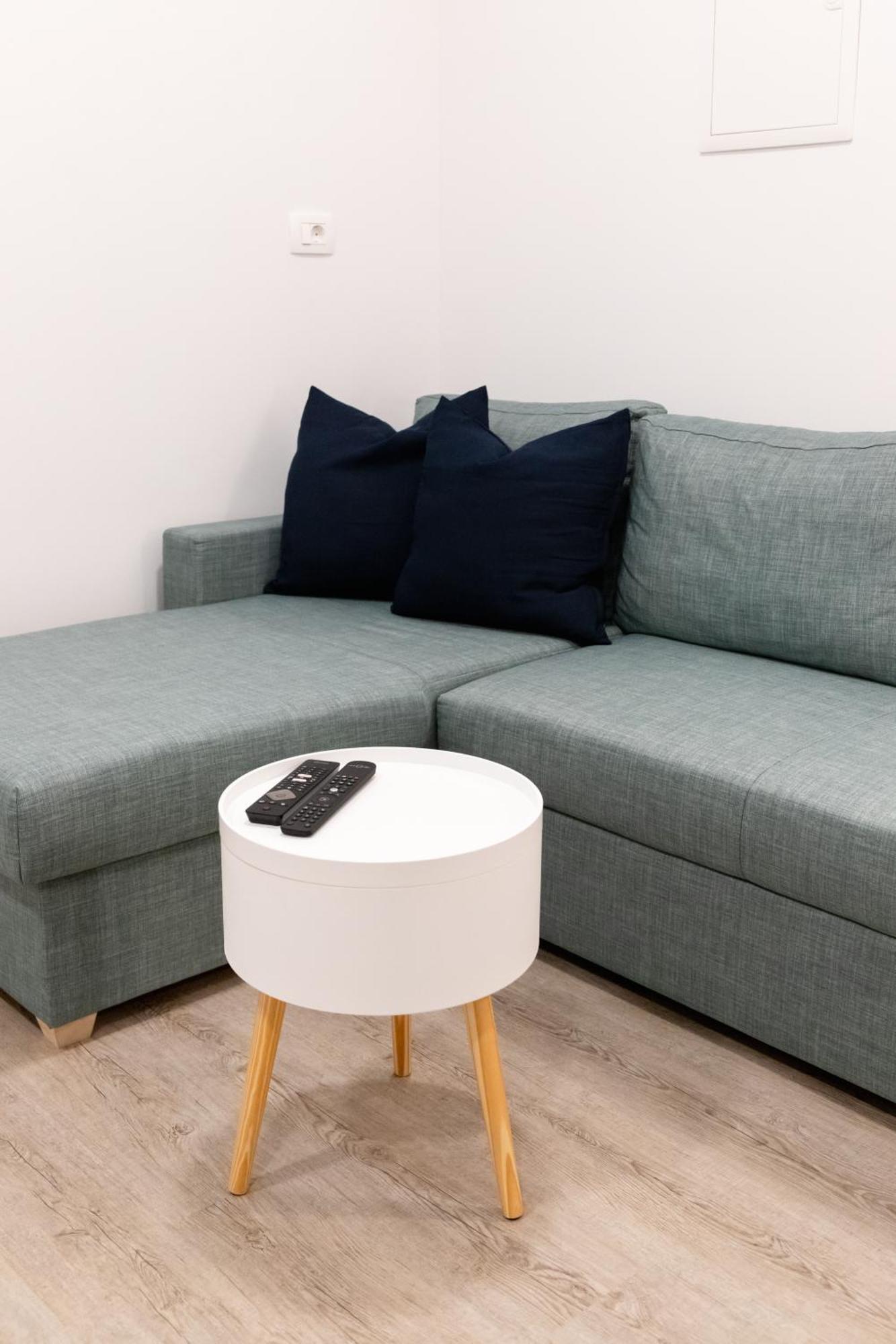 Oliver Street Apartment Віпава Екстер'єр фото